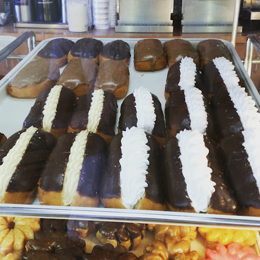 Chocolate Eclair